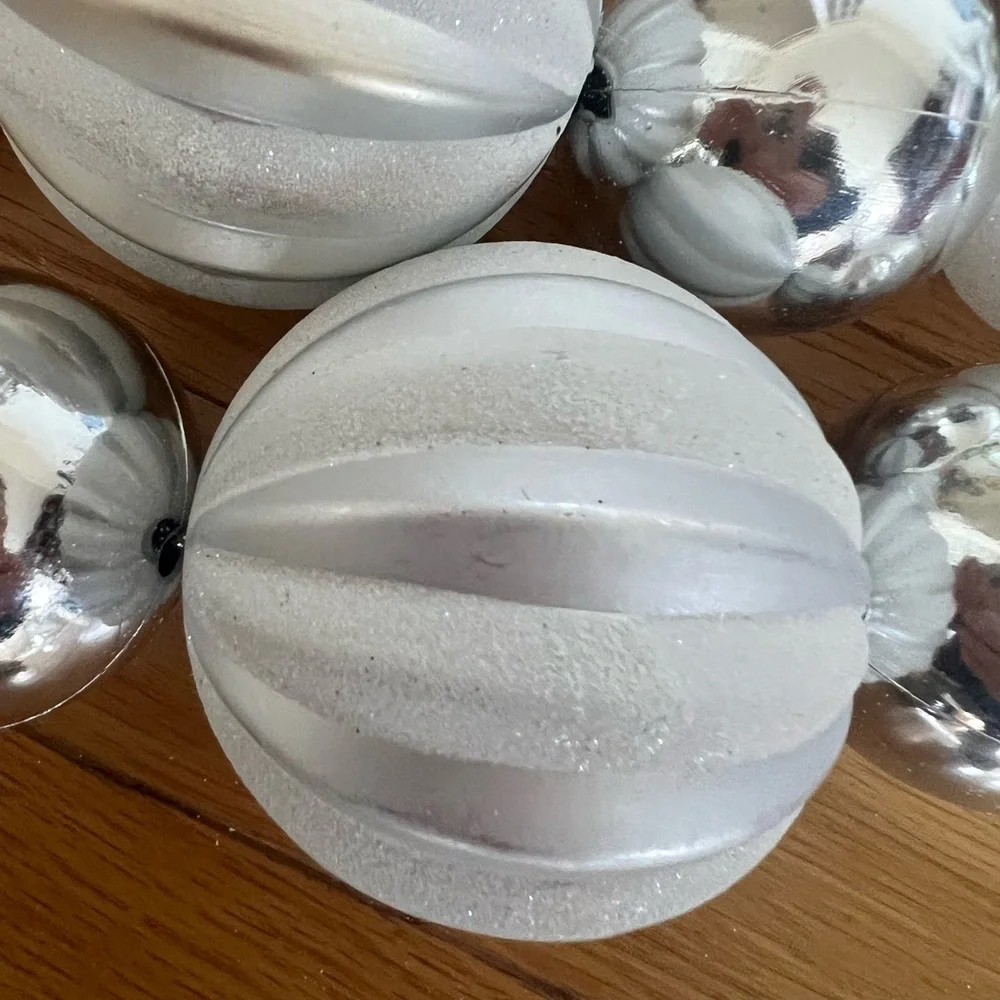 At home 6 ft winter balls silver white garland- set of 3